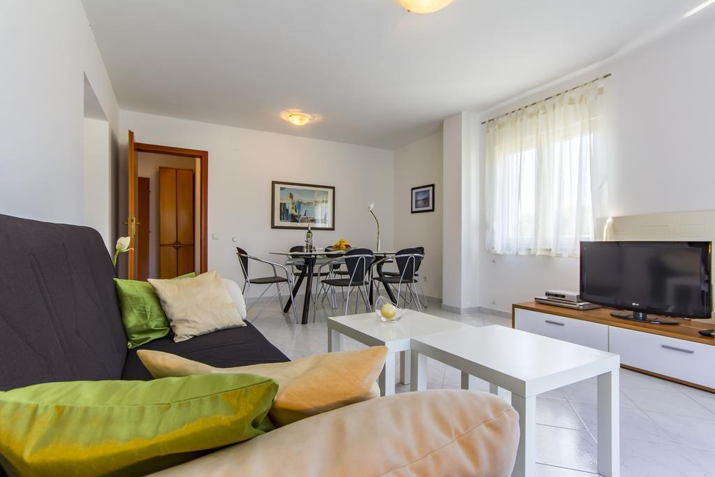 Apartments Alba Фажана Экстерьер фото