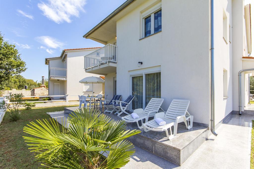 Apartments Alba Фажана Экстерьер фото