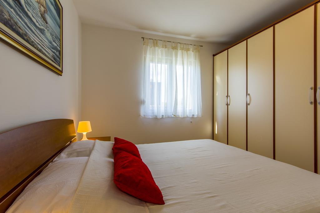 Apartments Alba Фажана Экстерьер фото